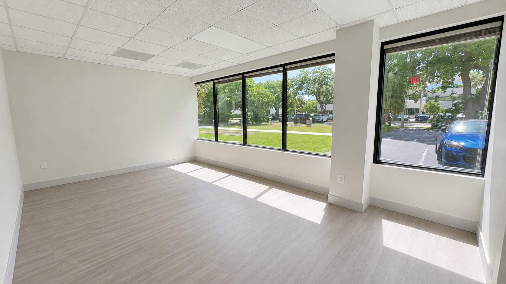Suite 104+105 — 2950 CYPRESS BUILDING — 6/6