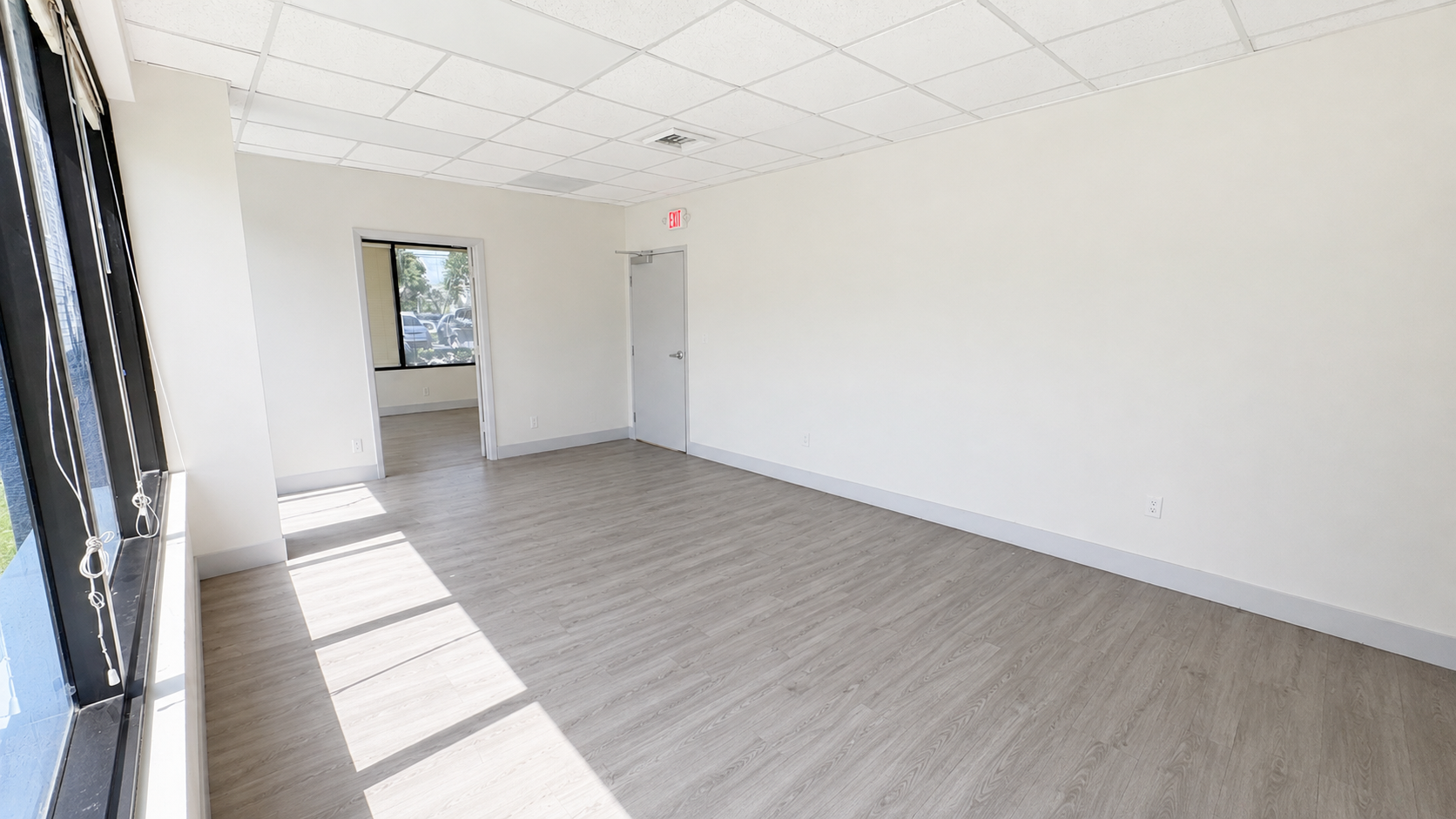 Suite 104+105 — 2950 CYPRESS BUILDING — 2/6