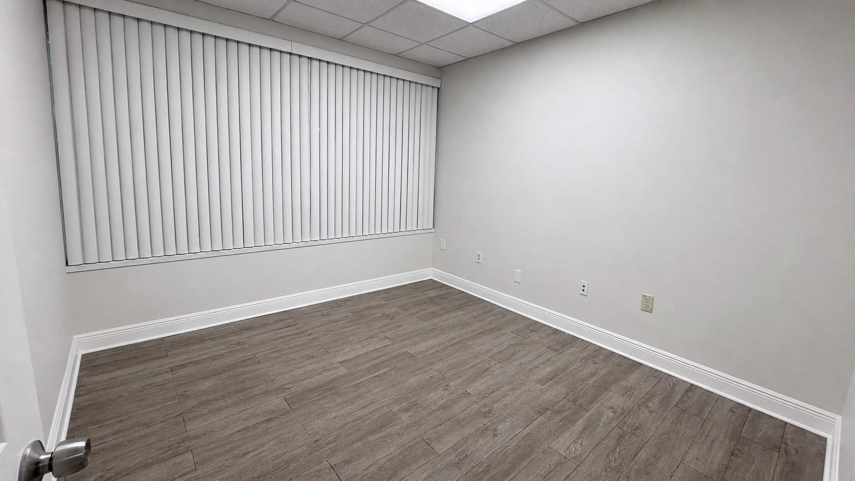 Suite 107 B — 2950 CYPRESS BUILDING