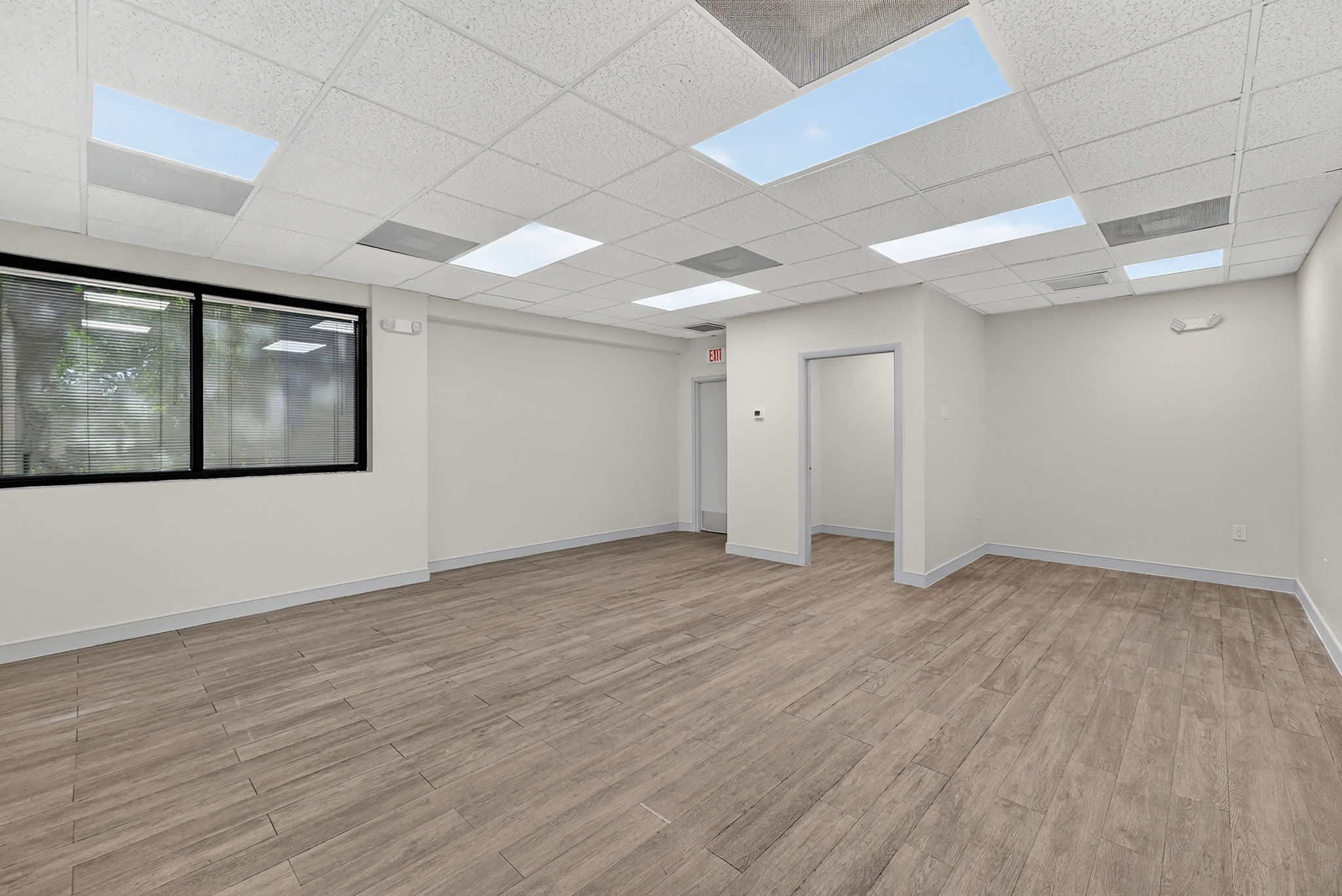 2950 CYPRESS BUILDING — 11/20