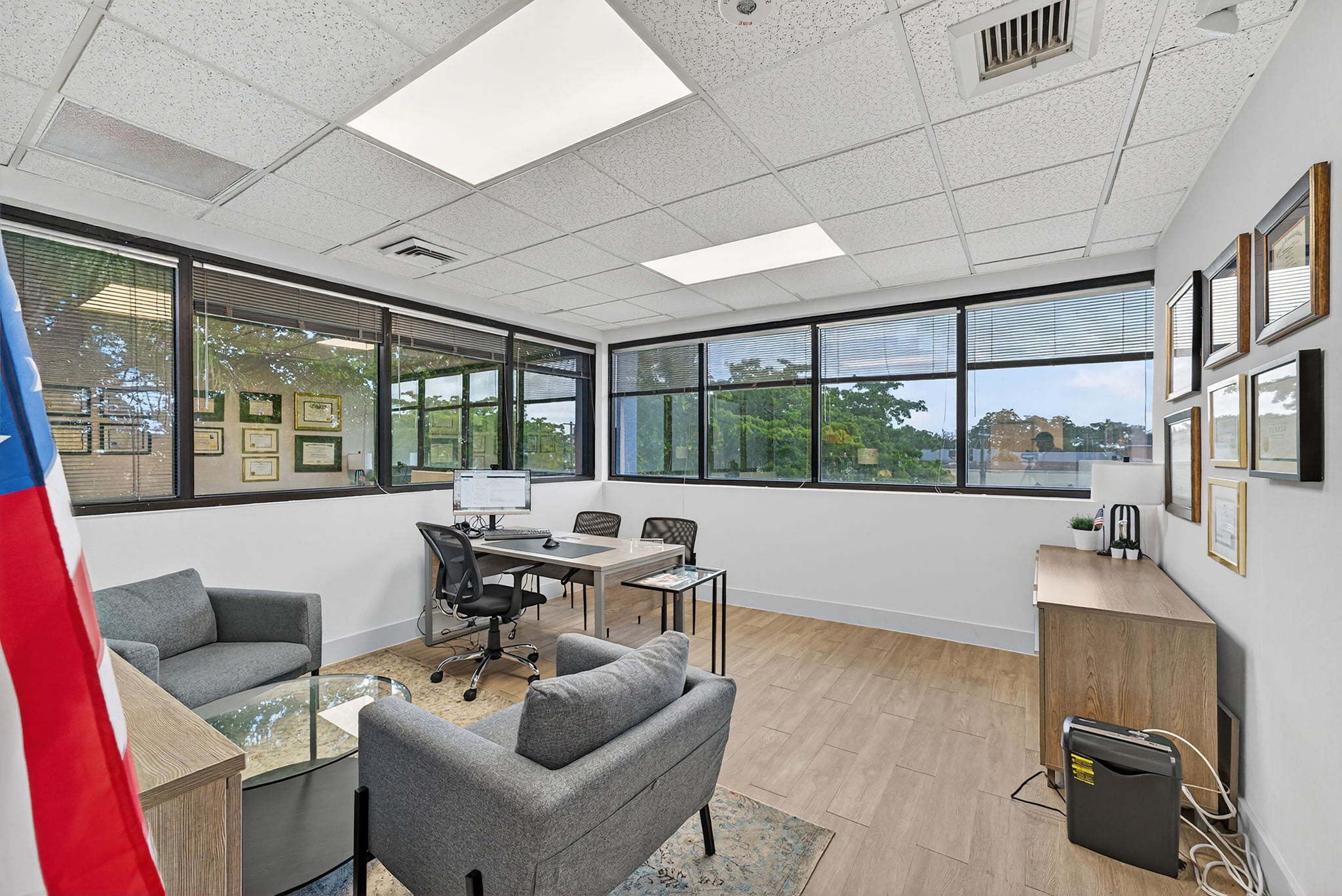 2950 CYPRESS BUILDING — 18/20