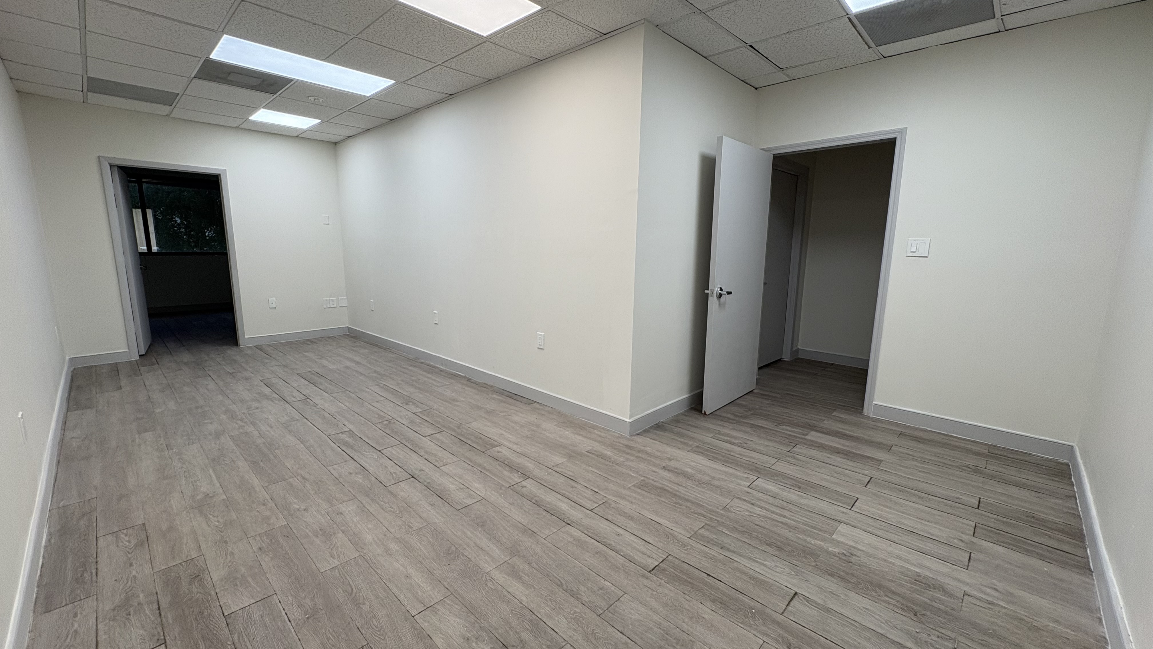 Suite 235B — 2950 CYPRESS BUILDING — 8/10